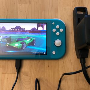 AUKEY PA-D1 Focus Duo 30W with Nintendo Switch Lite AUKEY PA-D1 Focus Duo 30W with Nintendo Switch Lite
