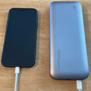 ZMI PowerPack No 20 with iPhone 12
