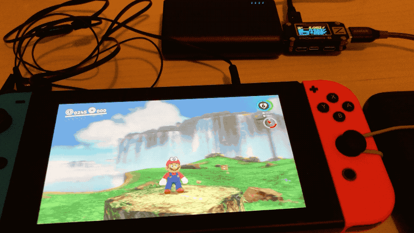 Mario USB-A power bank test in action