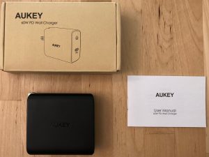 AUKEY PA-D4 60W PD box and contents