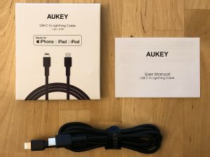 AUKEY Impulse Braided Cable C-L box and contents