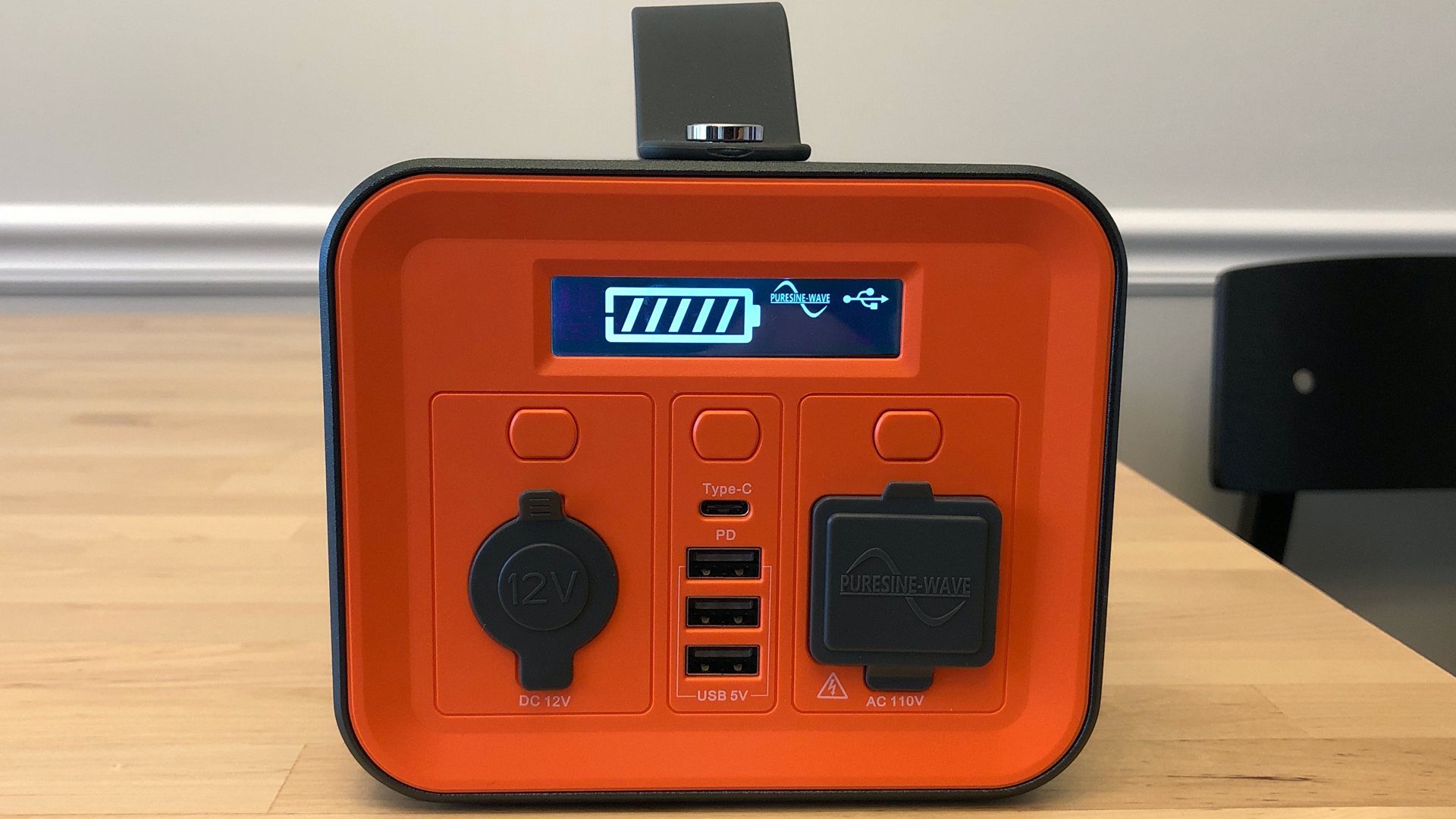 NOVOO 230Wh Portable Power Station Review - Switch Chargers