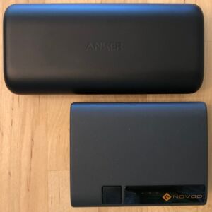 Top: Anker PowerCore 10000 PD. Bottom: Novoo PowerCube Mini 10000. Top: Anker PowerCore 10000 PD. Bottom: Novoo PowerCube Mini 10000.