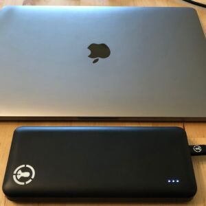 J-Go Tech The Tanker with MacBook Pro, 13-inch J-Go Tech The Tanker with MacBook Pro, 13-inch