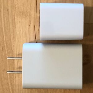 Top: AUKEY PA-Y18 18W PD. Bottom: Google 18W USB-C. Top: AUKEY PA-Y18 18W PD. Bottom: Google 18W USB-C.