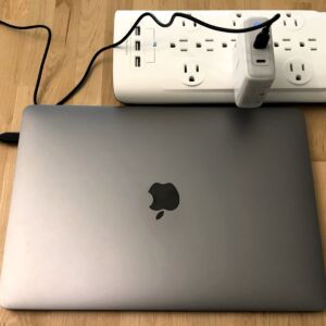 Anker PowerPort Atom PD 2 with MacBook Pro 13-inch Anker PowerPort Atom PD 2 with MacBook Pro 13-inch