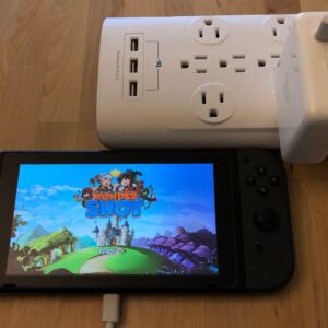 Apple 61W USB-C Power Adapter with Nintendo Switch Apple 61W USB-C Power Adapter with Nintendo Switch