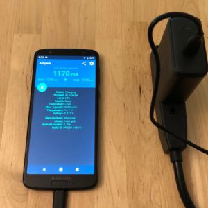 AUKEY PA-D4 60W PD with Moto G6 AUKEY PA-D4 60W PD with Moto G6
