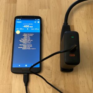 AUKEY PA-D5 Focus Duo 63W with Moto G6 AUKEY PA-D5 Focus Duo 63W with Moto G6