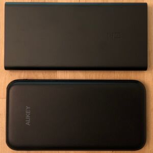 Top: ZMI PowerPack Ambi 10K Dual USB-C. Bottom: AUKEY PB-Y13 10000 USB-C PD. Top: ZMI PowerPack Ambi 10K Dual USB-C. Bottom: AUKEY PB-Y13 10000 USB-C PD.