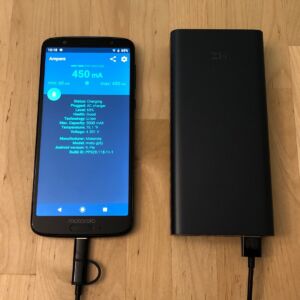 ZMI PowerPack Aura 20K USB-C with Moto G6 ZMI PowerPack Aura 20K USB-C with Moto G6