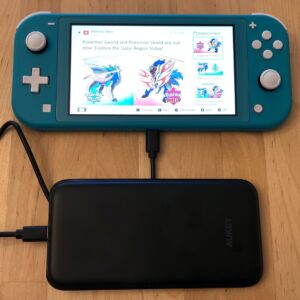 AUKEY PB-Y25 Sprint Wireless with Nintendo Switch Lite AUKEY PB-Y25 Sprint Wireless with Nintendo Switch Lite