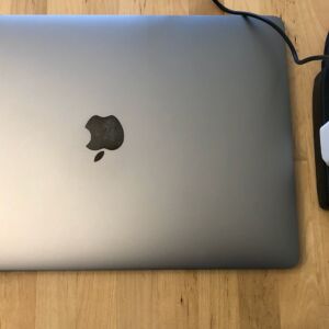 AUKEY PA-Y19 Minima 27W with 13-inch MacBook Pro AUKEY PA-Y19 Minima 27W with 13-inch MacBook Pro