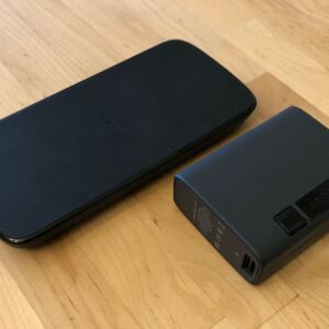 Top: AUKEY Graphite Charging Hub power bank. Bottom: Novoo PowerCube Mini 10000. Top: AUKEY Graphite Charging Hub power bank. Bottom: Novoo PowerCube Mini 10000.