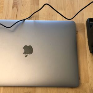 AUKEY PA-D2 Focus Duo 36W with MacBook Pro, 13-inch AUKEY PA-D2 Focus Duo 36W with MacBook Pro, 13-inch