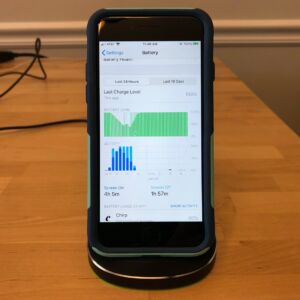 BlitzWolf BW-FWC6 with iPhone 8 in horizontal position BlitzWolf BW-FWC6 with iPhone 8 in horizontal position