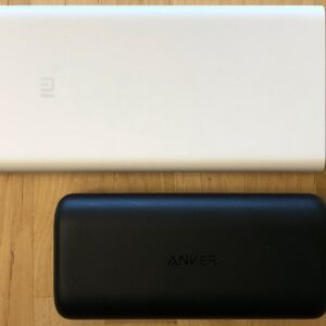 Top: Xiaomi Mi 10000 Wireless. Bottom: Anker PowerCore 10000 PD. Top: Xiaomi Mi 10000 Wireless. Bottom: Anker PowerCore 10000 PD.