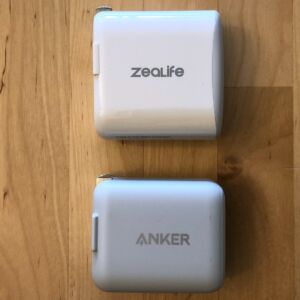 Top: ZeaLife 18W USB-C PD. Bottom: Anker PowerPort PD 1. Top: ZeaLife 18W USB-C PD. Bottom: Anker PowerPort PD 1.