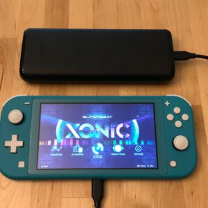 AUKEY PB-Y23 Sprint Go Lightning 20000 with Nintendo Switch Lite AUKEY PB-Y23 Sprint Go Lightning 20000 with Nintendo Switch Lite