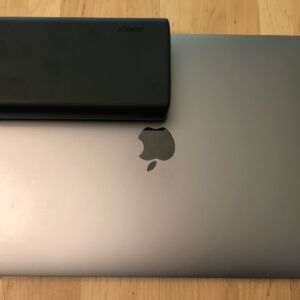 AUKEY PB-Y24 26800 Universal with MacBook Pro 13-inch AUKEY PB-Y24 26800 Universal with MacBook Pro 13-inch