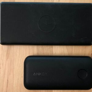 Top: AUKEY PB-Y32 10000 Wireless. Bottom: Anker PowerCore 10000 PD Redux. Top: AUKEY PB-Y32 10000 Wireless. Bottom: Anker PowerCore 10000 PD Redux.