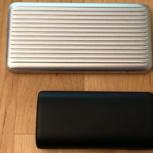 Top: SP QP66 PD. Bottom: AUKEY PB-Y36 Sprint Go Mini 10000 PD. Top: SP QP66 PD. Bottom: AUKEY PB-Y36 Sprint Go Mini 10000 PD.