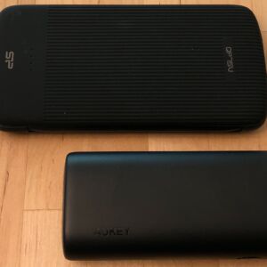 Top: SP QP75 PD. Bottom: AUKEY PB-Y36 Sprint Go Mini 10000 PD. Top: SP QP75 PD. Bottom: AUKEY PB-Y36 Sprint Go Mini 10000 PD.