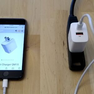 Silicon Power Boost Charger QM15 with Apple iPhone 8 Silicon Power Boost Charger QM15 with Apple iPhone 8