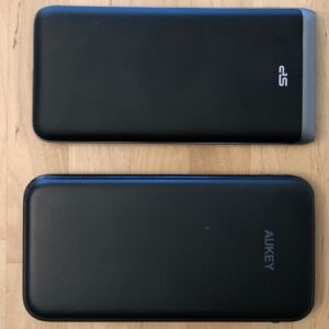 Top: Silicon Power QP65. Bottom: AUKEY PB-Y13 Sprint Lightning 10000. Top: Silicon Power QP65. Bottom: AUKEY PB-Y13 Sprint Lightning 10000.