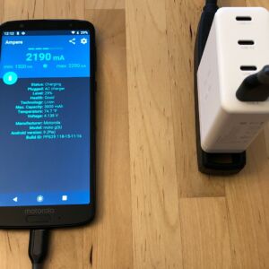 CIO 100W USB-C GaN with a Moto G6 CIO 100W USB-C GaN with a Moto G6
