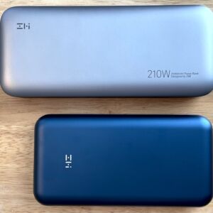 Top: ZMI PowerPack No 20 | Bottom: ZMI PowerPack 20K Pro Top: ZMI PowerPack No 20 | Bottom: ZMI PowerPack 20K Pro